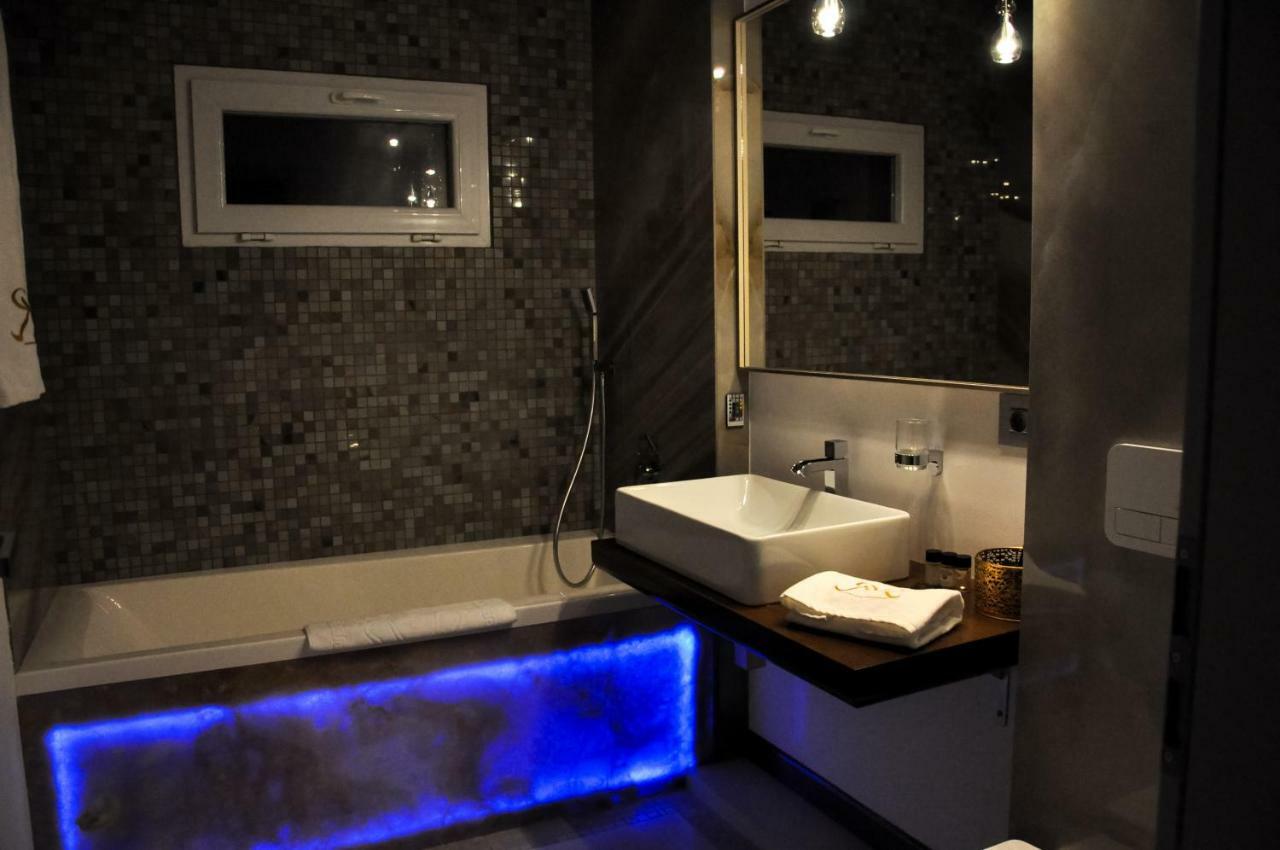 Rubio Residence - Accmonia Luxury Apartment 阿拉德 外观 照片